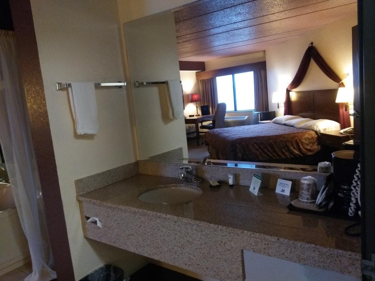Madelia Hotel & Suites Экстерьер фото